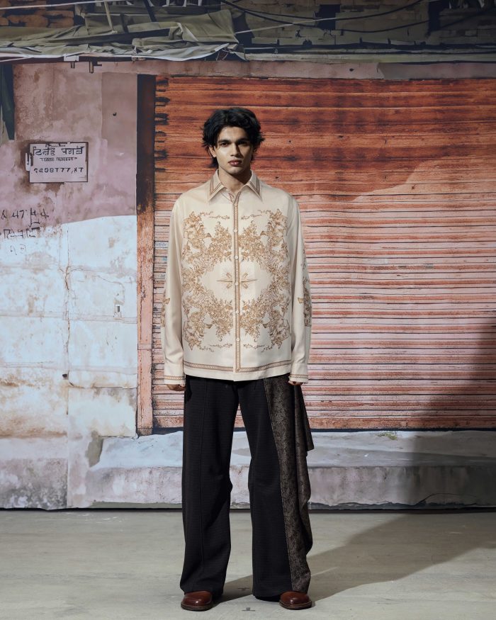“NAMASTE”MURAL SILK  SHIRT-2