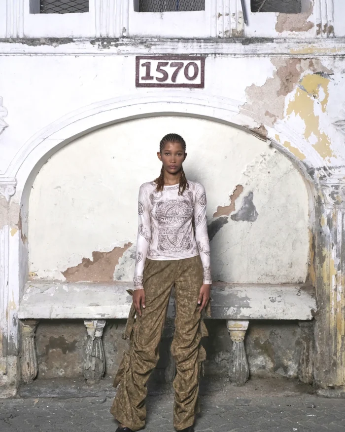 FOLD-UP TUBE DECONSTRUCTED PANTS